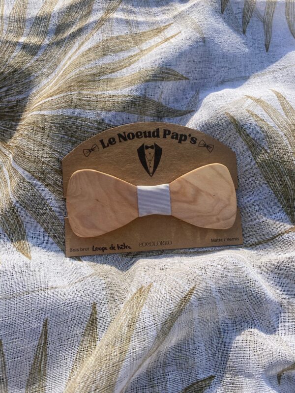 Noeud papillon en loupe de hêtre