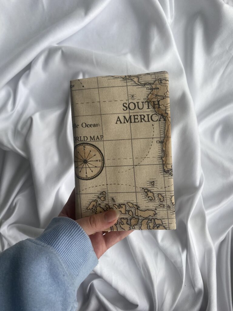 Protection de livre de poche en tissu map